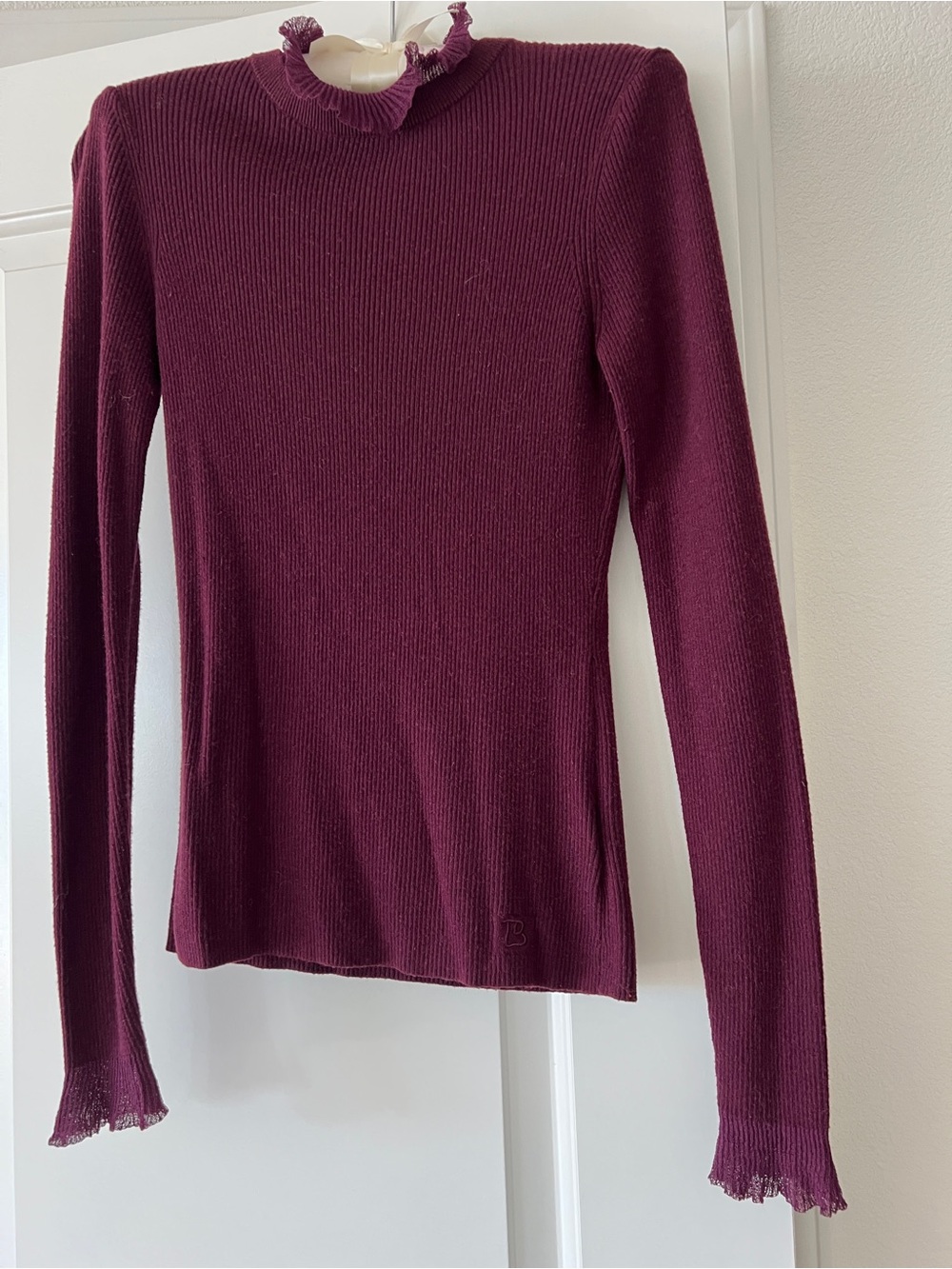 Ted Baker Ribbed Ruffle Neck Long Sleeve Top in Plum, Ted size 2